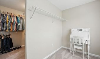42972 DEER CHASE Pl, Ashburn, VA 20147