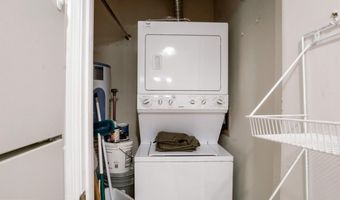 7700 LAFAYETTE FOREST Dr 31, Annandale, VA 22003