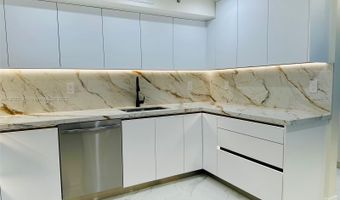 3500 Mystic Pointe Dr 1107, Aventura, FL 33180