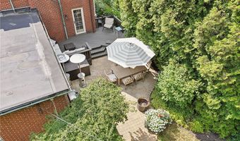 227 Overwood Rd, Akron, OH 44313