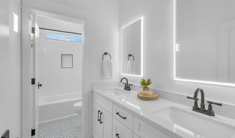 3690 E CANYON Way, Chandler, AZ 85249