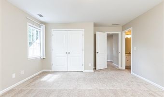 9360 Nesbit Lakes Dr, Alpharetta, GA 30022