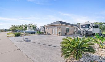 25 Augusta Cir, Aransas Pass, TX 78336