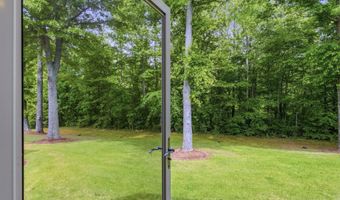 175 Glenview Dr, Albertville, AL 35950
