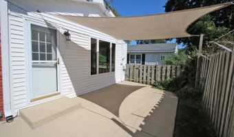 2405 E Miner St, Arlington Heights, IL 60004