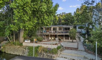 29303 S Lakeshore Dr, Agoura Hills, CA 91301