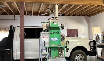 27230 S COYOTE Trl, Congress, AZ 85332