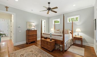 35 Catamaran Ln, Bluffton, SC 29909