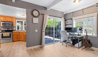 1127 LINN Ave, Oregon City, OR 97045