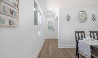 2475 W DENNEYS Rd, Dover, DE 19904