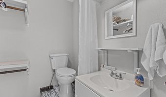 40 LaVanda Ln, Hot Springs Village, AR 71909