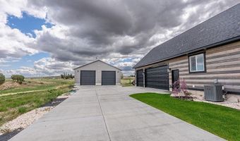 161 Snake River Dr, American Falls, ID 83211