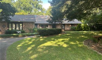 905 Meadow Ln, Anderson, SC 29621