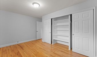 11825 SW BAKER St, Beaverton, OR 97008