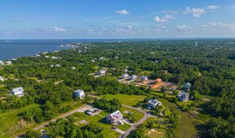 111 Pine Tree St, Bay St. Louis, MS 39520