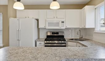 7 Lucia Ct, Aberdeen, NJ 07747