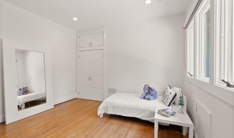 3100 N MONROE St, Arlington, VA 22207