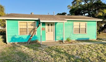 813 N Houston St, Aransas Pass, TX 78336