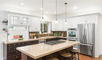 3311 James, Carlsbad, CA 92008