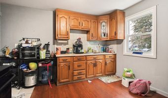 32 Williams St, Bristol, CT 06010
