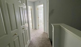 2815 Barclay Way, Ann Arbor, MI 48105