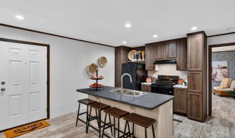 705 E 18th St Lot 71, Albert Lea, MN 56007