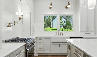 908 Cimarron Cv, Benton, AR 72019