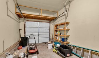 35 Spruce St, Beachwood, NJ 08722