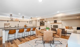 305 NE 54th St, Ankeny, IA 50021