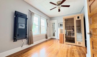 196 Ellsworth St, Bridgeport, CT 06605