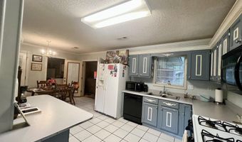 308 Walnut St, Benoit, MS 38725