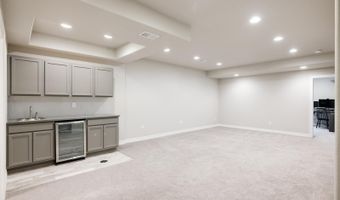 27430 E Lakeview Dr, Aurora, CO 80016