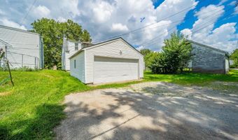 239 W 38th St, Anderson, IN 46013