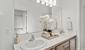 11200 Bluefield Dr 11/11, Caldwell, ID 83605