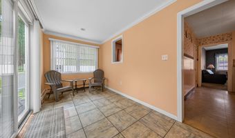 16 Oneida Ave, Atlantic Highlands, NJ 07716