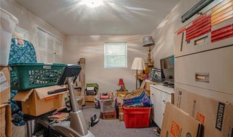 50 Isle Of Capri Rd, Coventry, RI 02816
