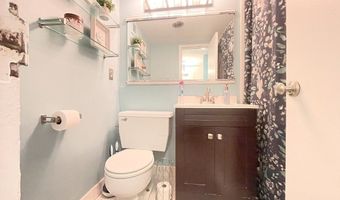 2 Hawthorne Pl 16K, Boston, MA 02114