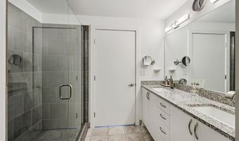 1240 S 2nd St 411, Minneapolis, MN 55415