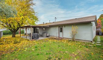 759 N Laurel St, Ashland, OR 97520