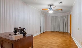 1802 SHIRLEY PARK Pl, Alexandria, LA 71301
