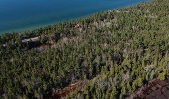 6856 Five Mile Pt, Allouez, MI 49805