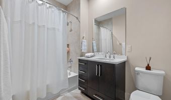 5307 MERRIAM St, Bethesda, MD 20814