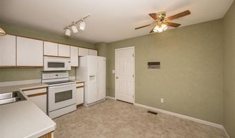 308 Kehrs Mill Bend Ct, Ballwin, MO 63011