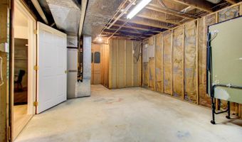 6212 MASSACHUSETTS Ave, Bethesda, MD 20816