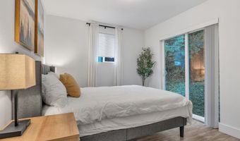 5985 CEDAR St, Astoria, OR 97103
