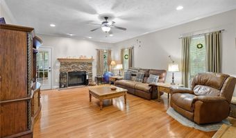 7742 Skylark Ct, Autryville, NC 28318