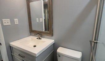132 W Brunswick Ave, Indianapolis, IN 46217