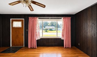 5 Knauf Ln, Albany, NY 12211