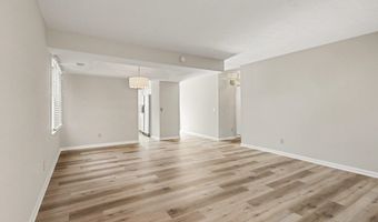 34 Summercreek Dr, Spartanburg, SC 29307