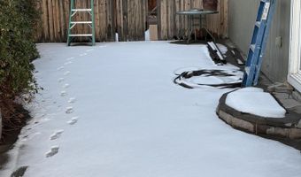 954 Iris Ln, Fernley, NV 89408